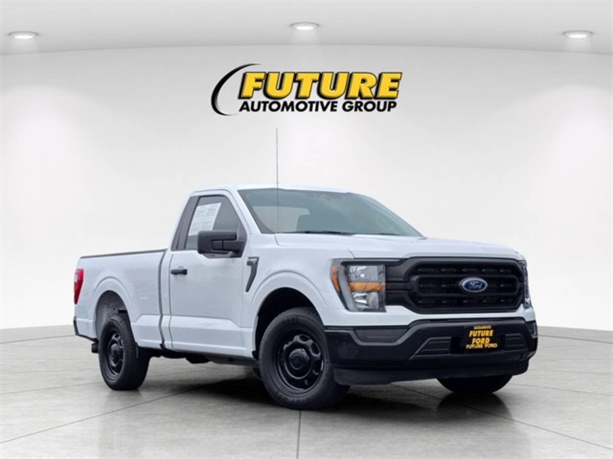 2023 Ford F-150 XL's photo