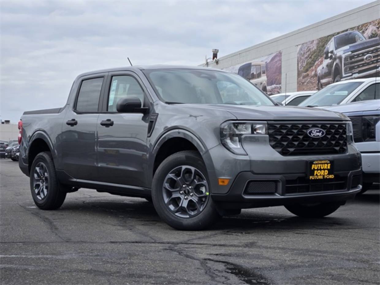 2025 Ford Maverick XLT's photo