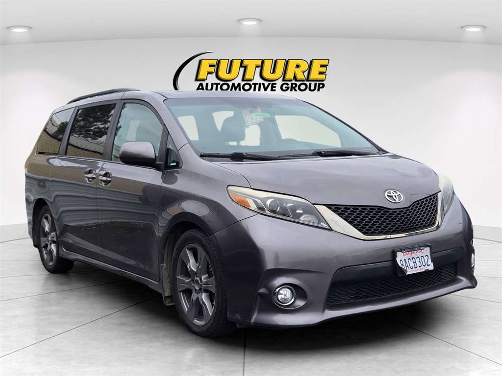 2017 Toyota Sienna SE