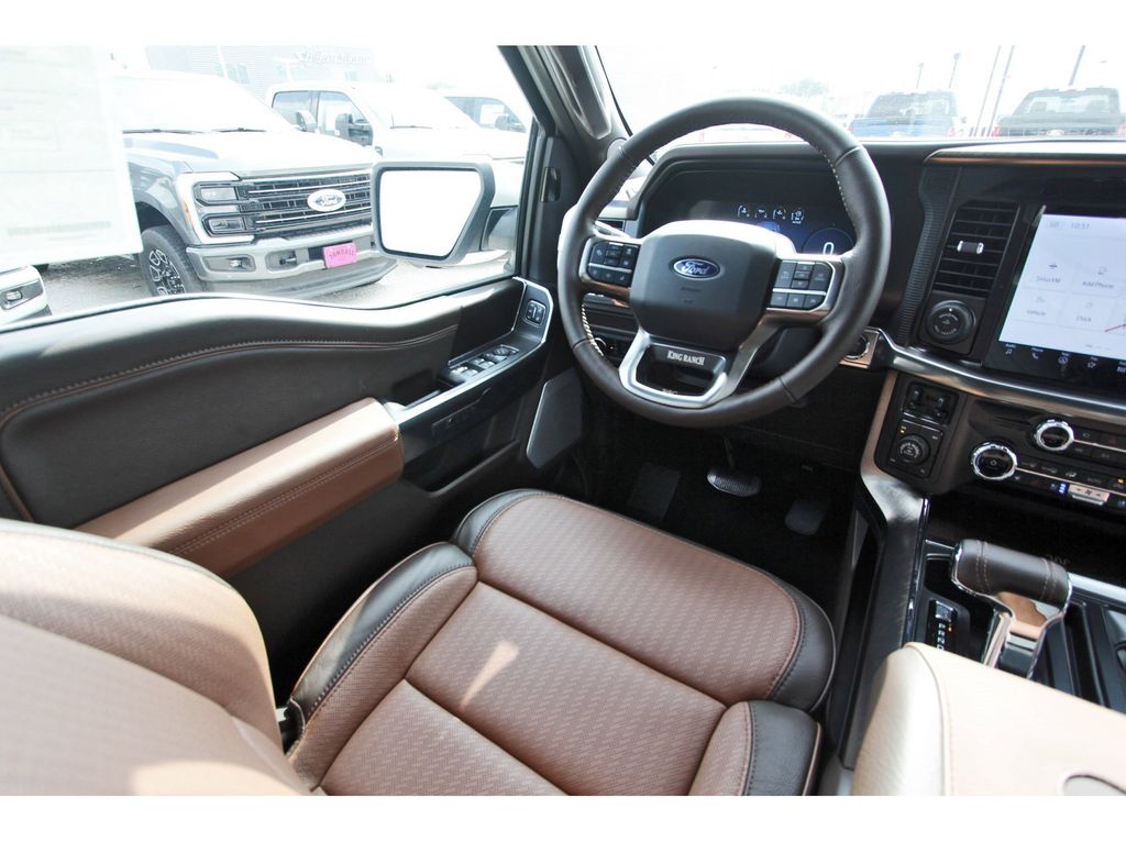 2025 Ford F-150 King Ranch photo 2