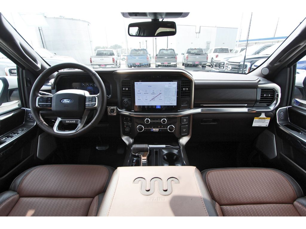 2025 Ford F-150 King Ranch photo 3