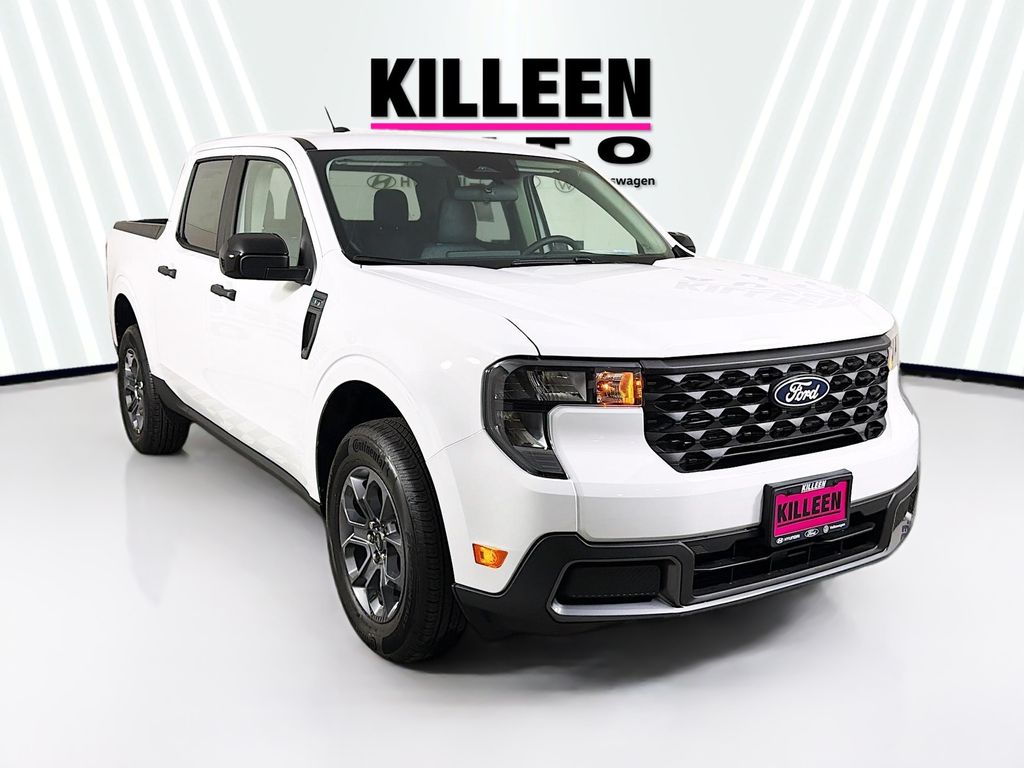 2025 Ford Maverick XLT's photo