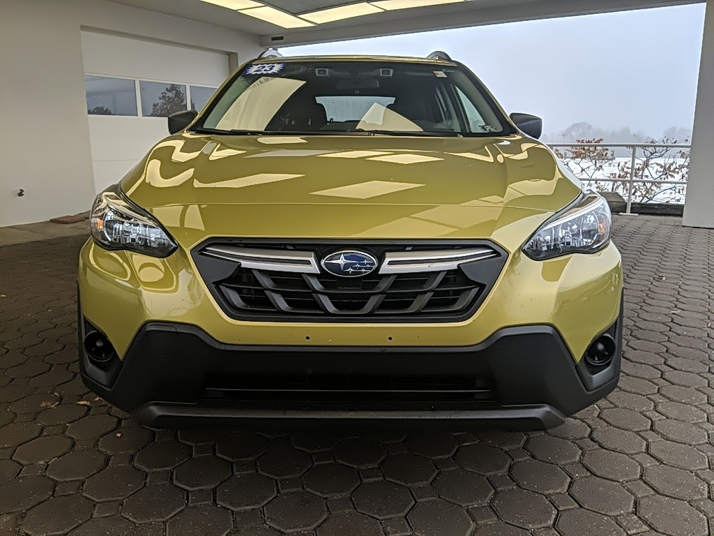 2023 Subaru Crosstrek Base photo 2