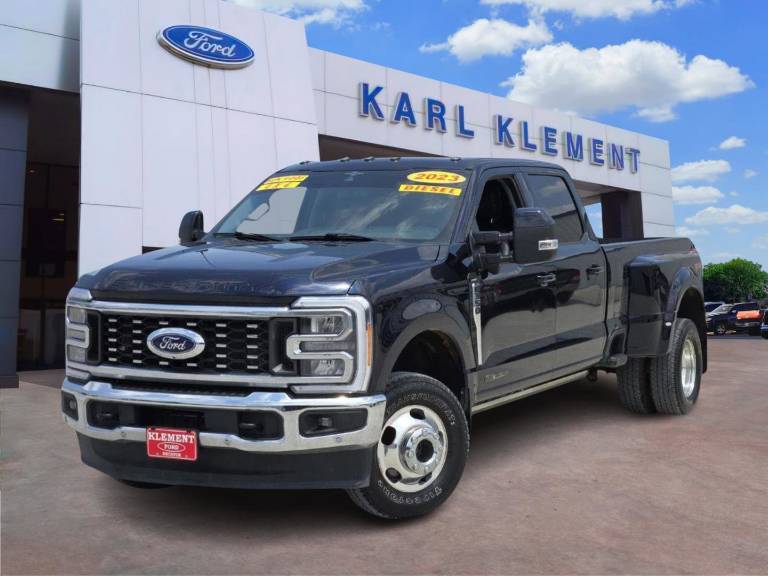 2023 Ford Super Duty F-350 DRW LARIAT