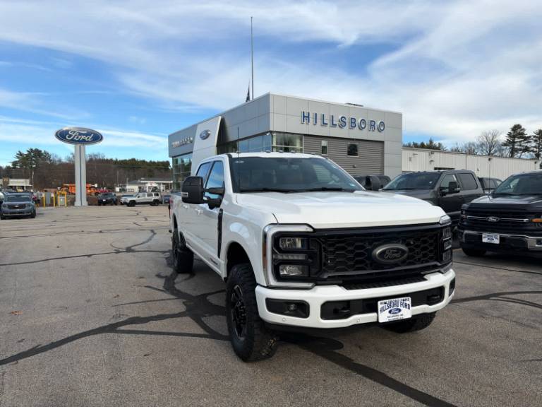 2025 Ford Super Duty F-350 SRW LARIAT