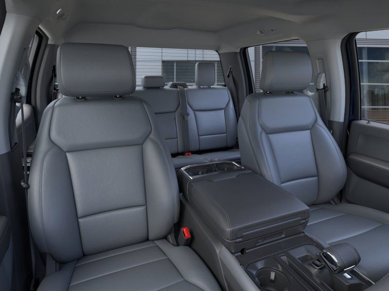 2025 Ford F-150 Lightning photo 3