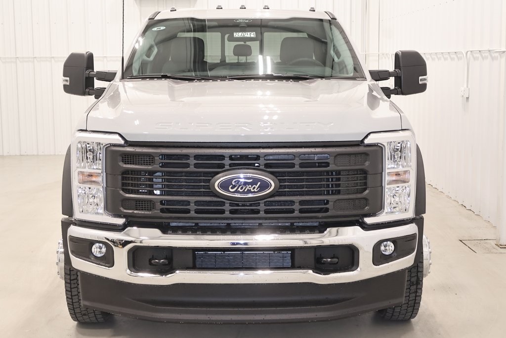 2026 Ford F-450 XL photo 3