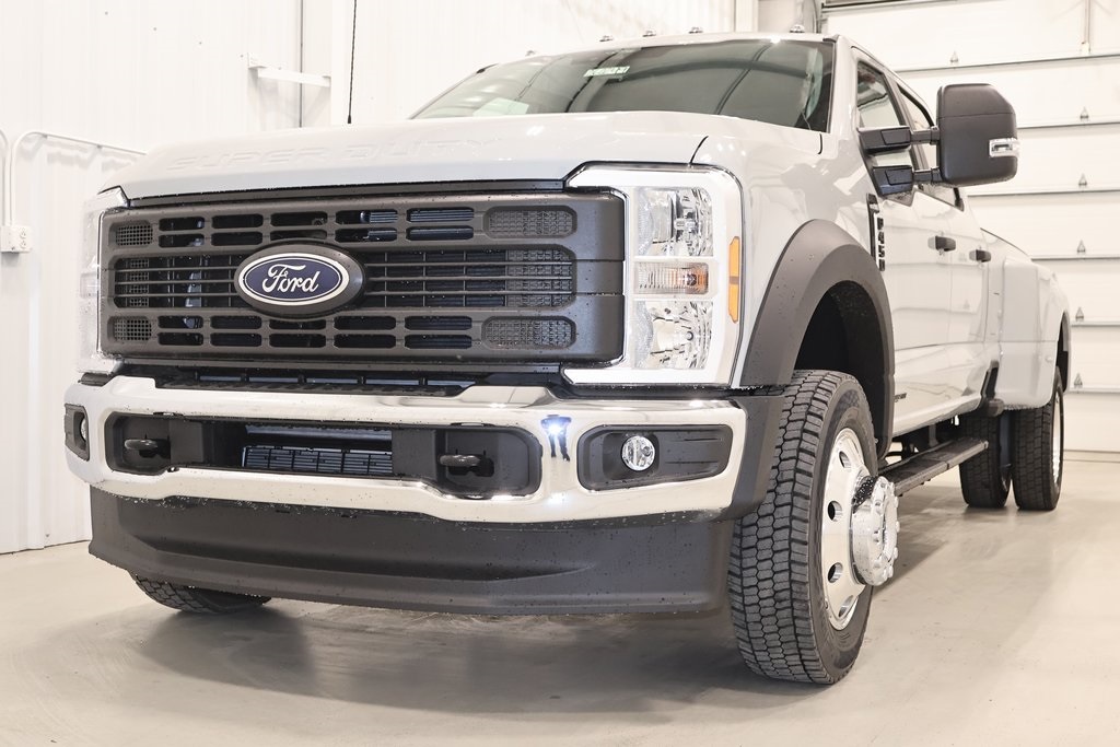 2026 Ford F-450 XL photo 4