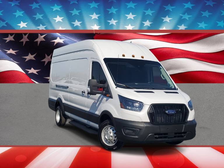 2023 Ford Transit Cargo Van