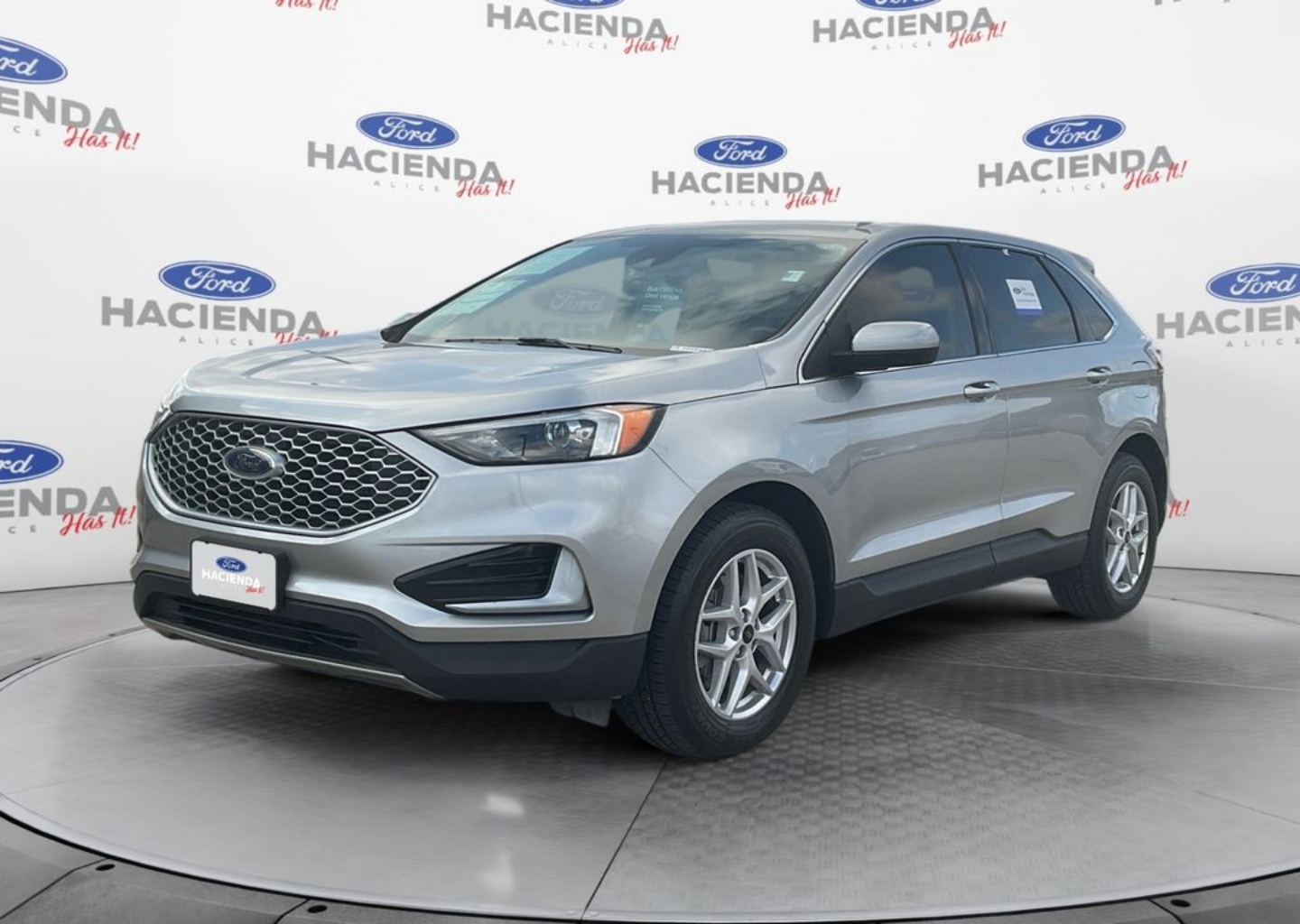 2023 Ford Edge SEL's photo