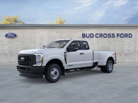 2023 Ford Super Duty F-350 DRW XL