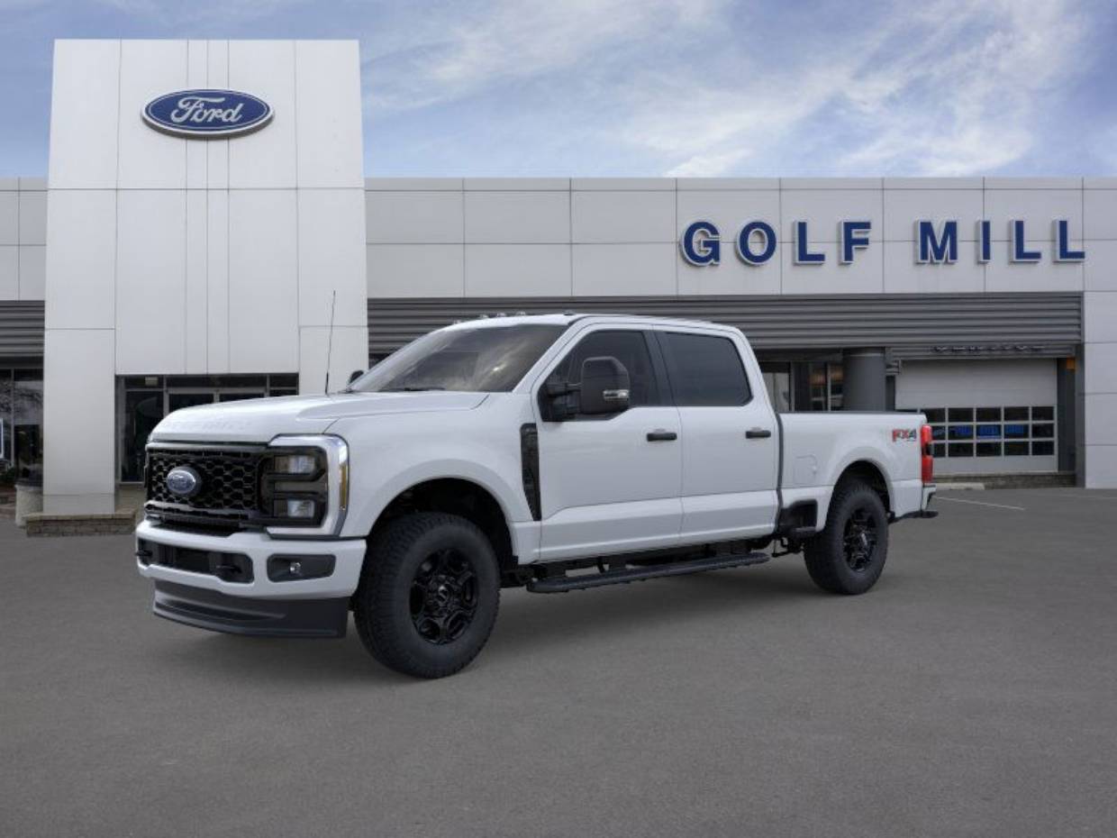 2026 Ford F-350 Super Duty XL's photo