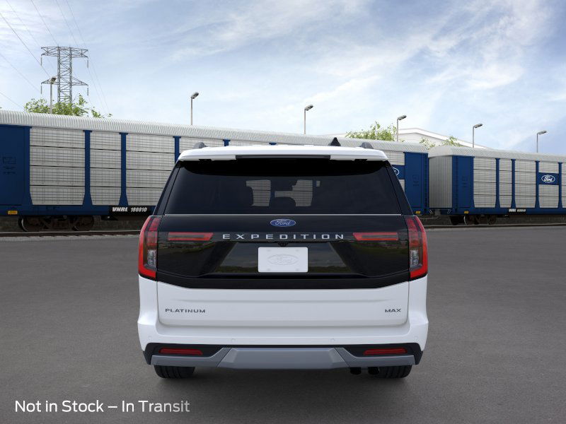2025 Ford Expedition MAX Platinum photo 3