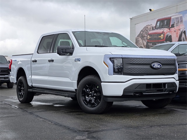 2025 Ford F-150 Lightning XLT