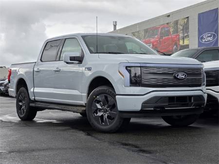2025 Ford F-150 Lightning LARIAT