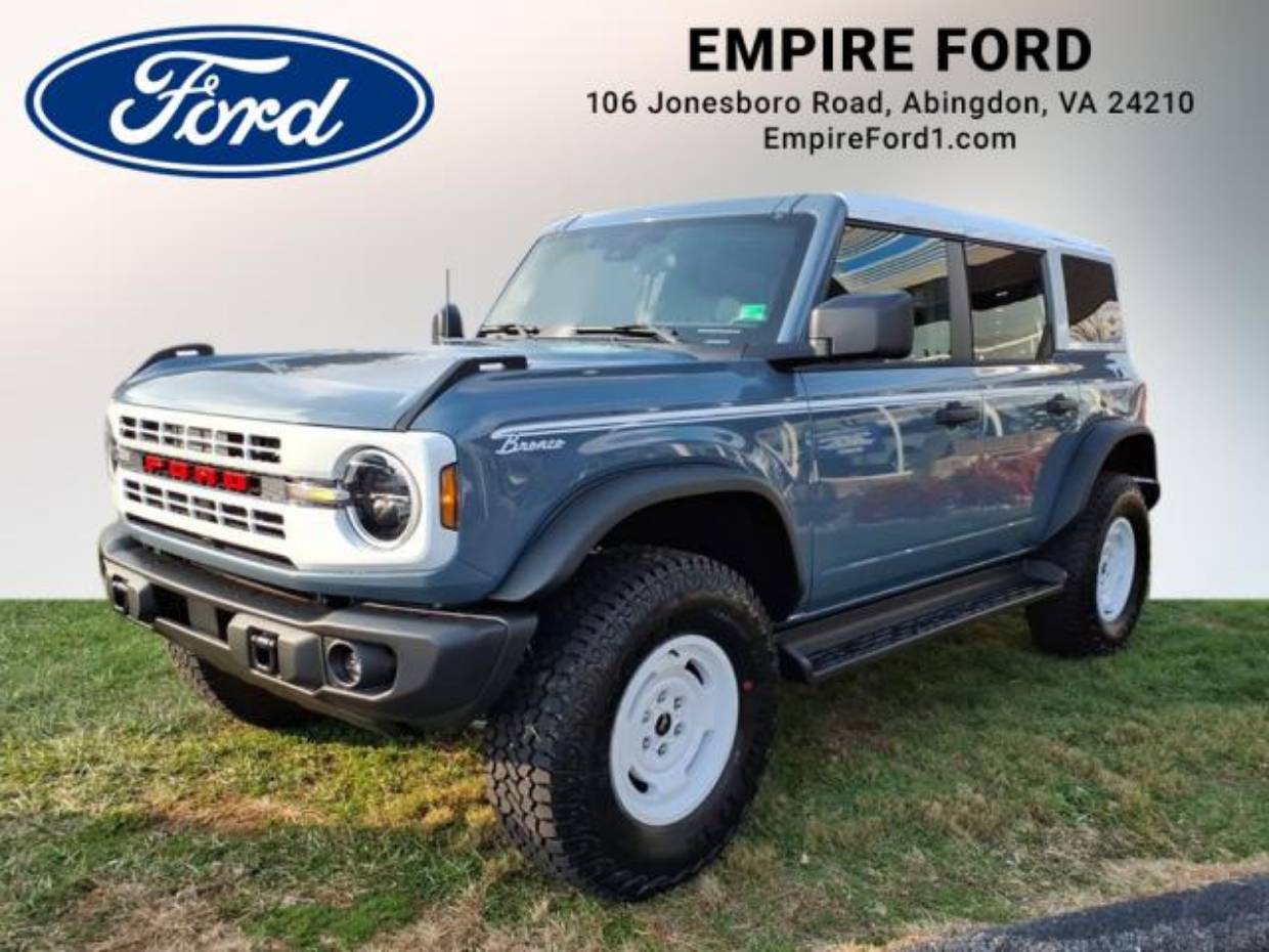 2025 Ford Bronco 4-Door Heritage Editon's photo