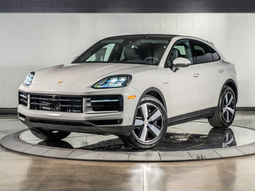 2026 Porsche Cayenne Coupe E-Hybrid