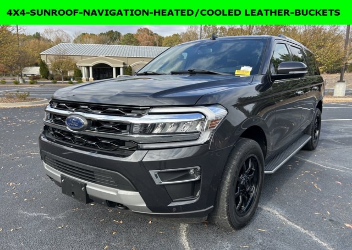 2022 Ford Expedition Limited's photo