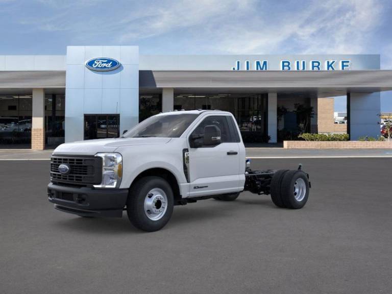 2025 Ford Super Duty F-350 DRW XL