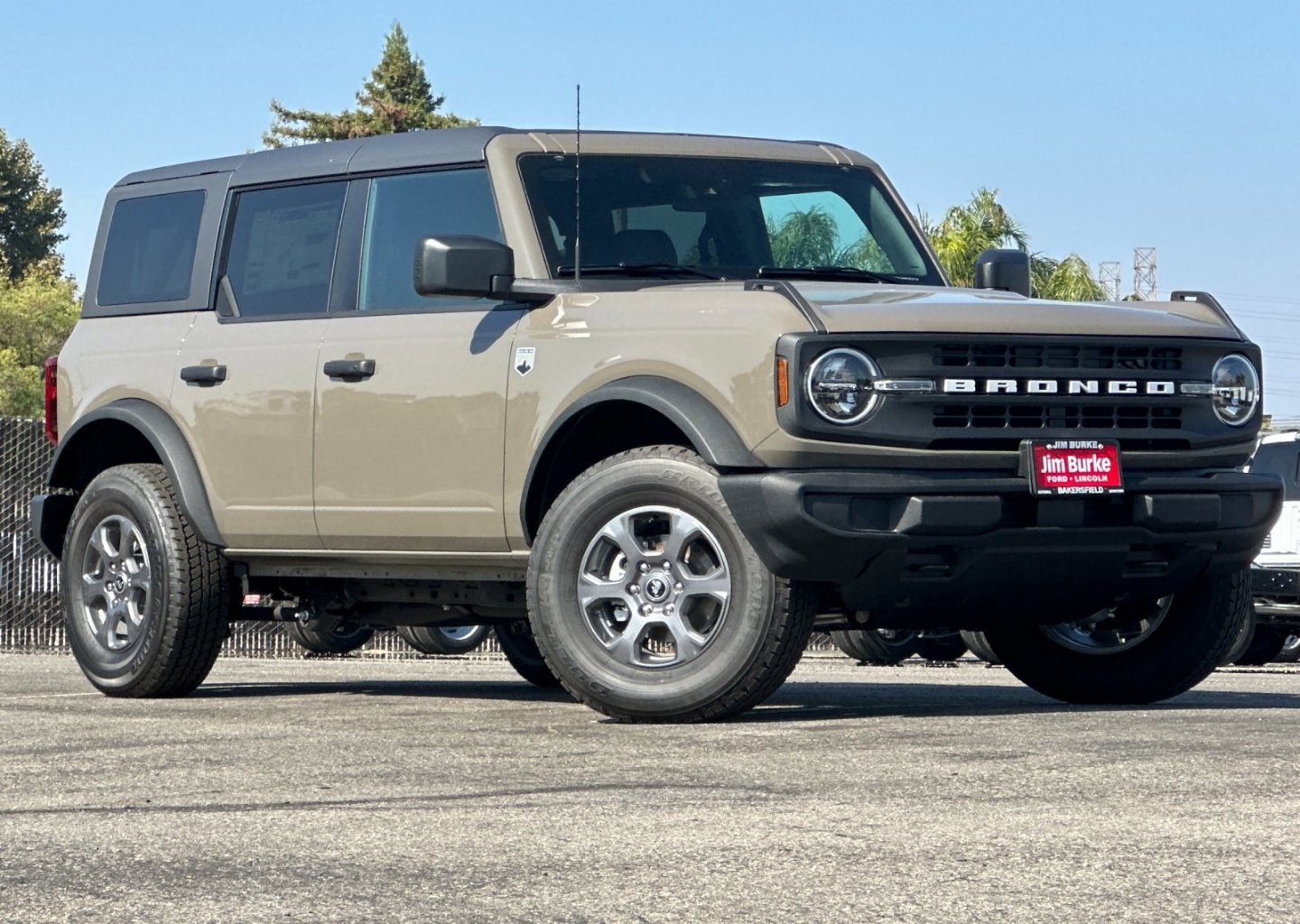 2025 Ford Bronco 4-Door Big Bend's photo