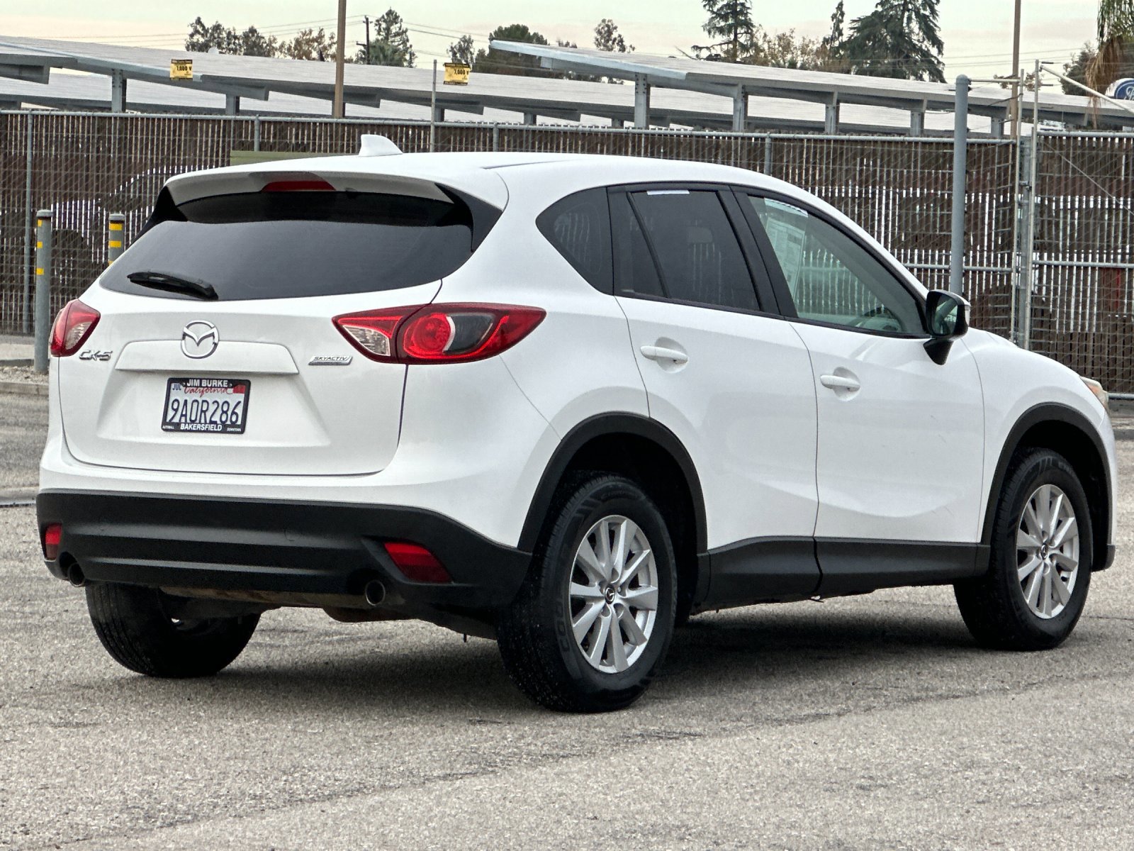 2015 Mazda CX-5 Sport photo 2