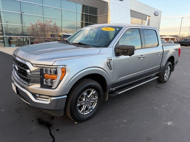 2022 Ford F-150 XLT photo 2