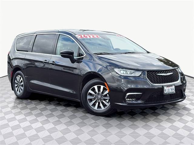 2023 Chrysler Pacifica Hybrid Touring L