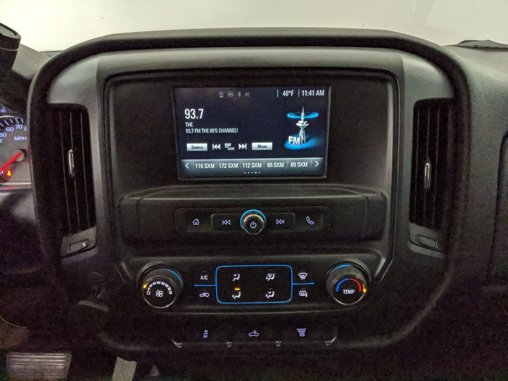 2016 Chevrolet Silverado 2500HD Work Truck photo 3