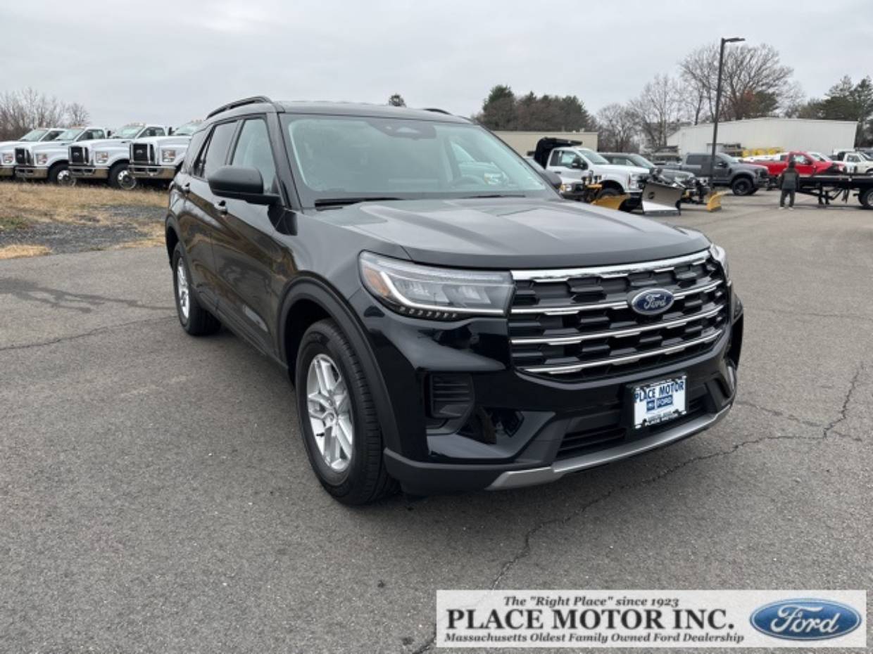 2026 Ford Explorer Active's photo