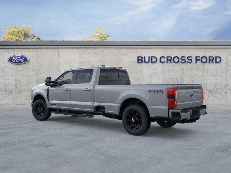 2025 Ford F-350 Lariat photo 4