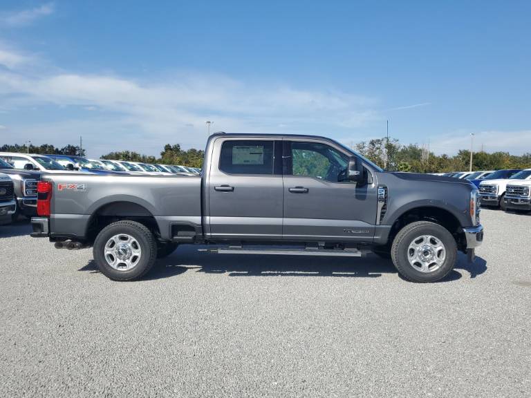 2026 Ford Super Duty F-250 SRW XLT