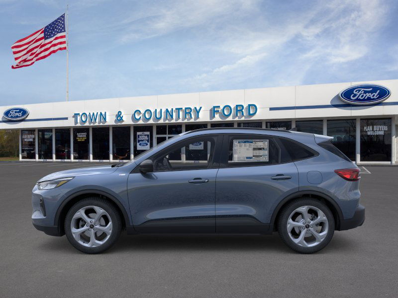 2026 Ford Escape ST-Line photo 2