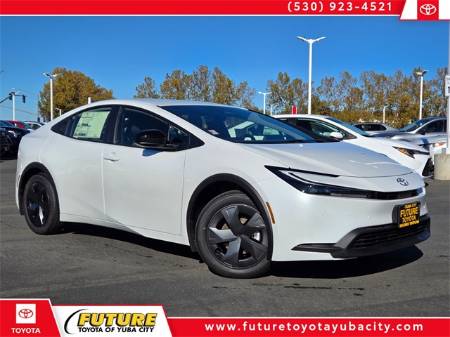 2026 Toyota Prius LE