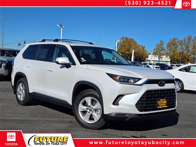 New 2026 Toyota Grand Highlander Hybrid LE