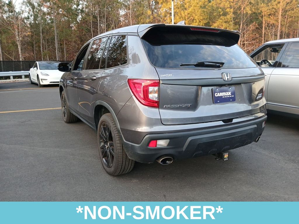 2021 Honda Passport Sport photo 3