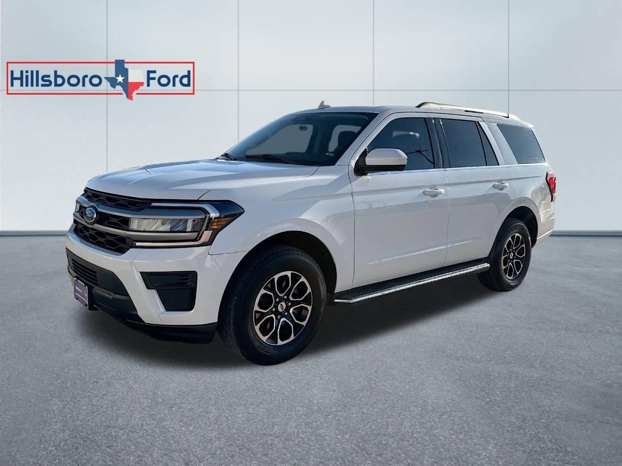 2022 Ford Expedition XLT's photo