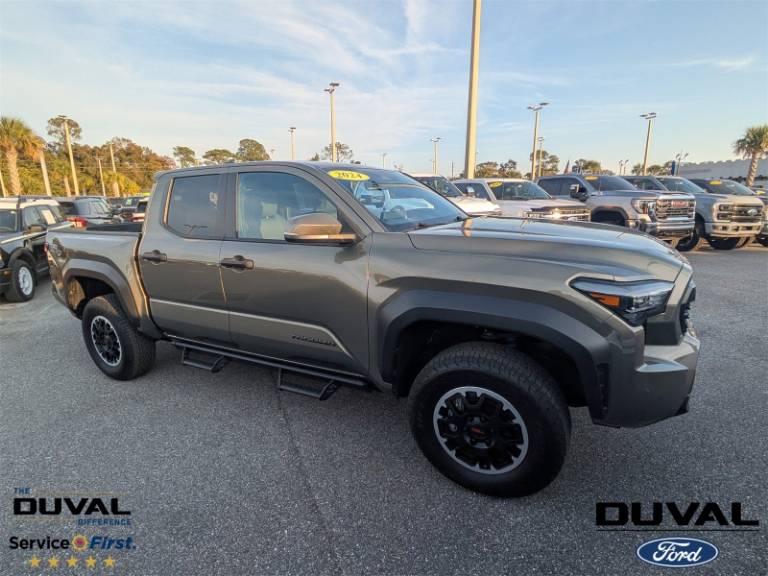 2024 Toyota Tacoma TRD OFF-Road