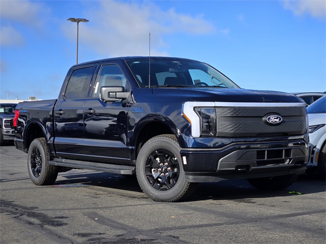 2025 Ford F-150 Lightning XLT