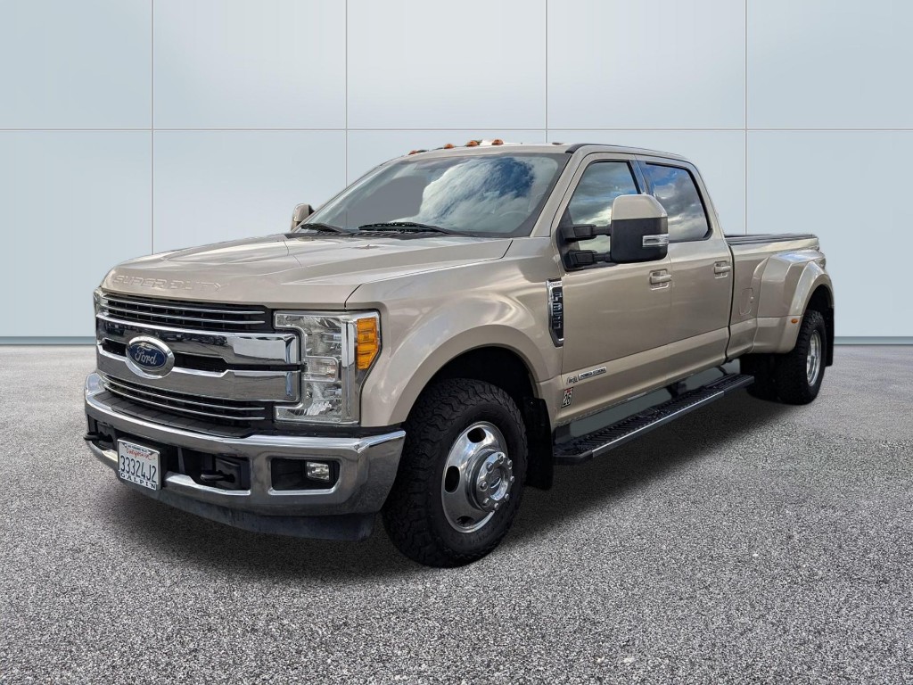2017 Ford F-350 LARIAT