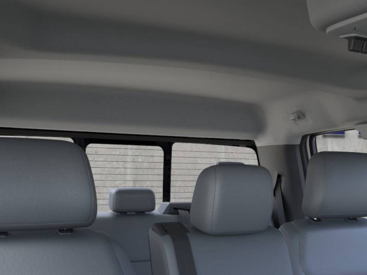 2025 Ford F-350 Super Duty Chassis Cab XL - Photo 22