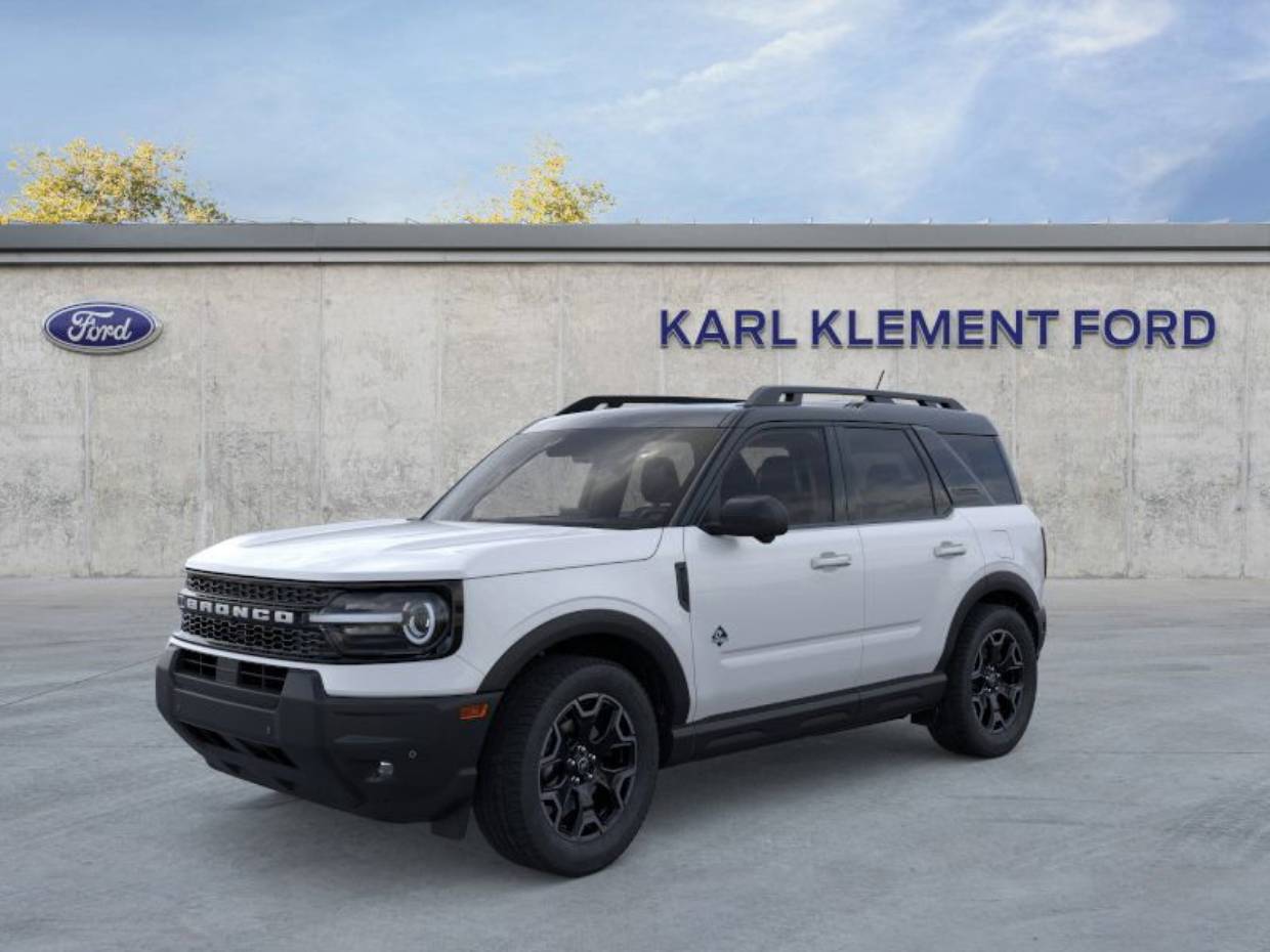 2025 Ford Bronco Sport Outer Banks's photo