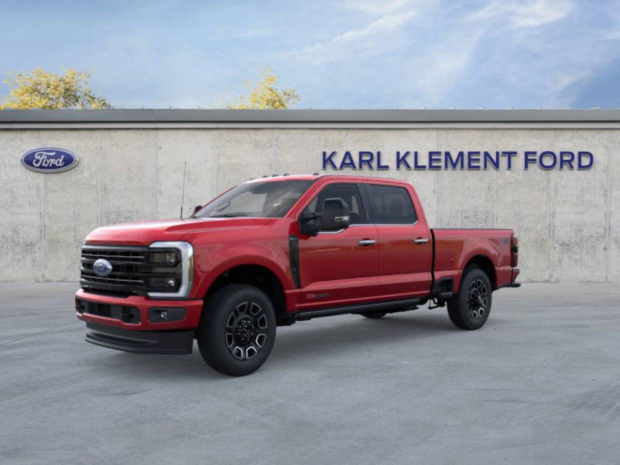 2026 Ford F-250 Super Duty Platinum's photo