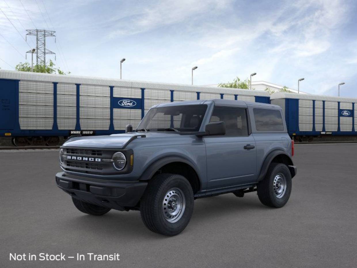 2025 Ford Bronco 2-Door Base's photo