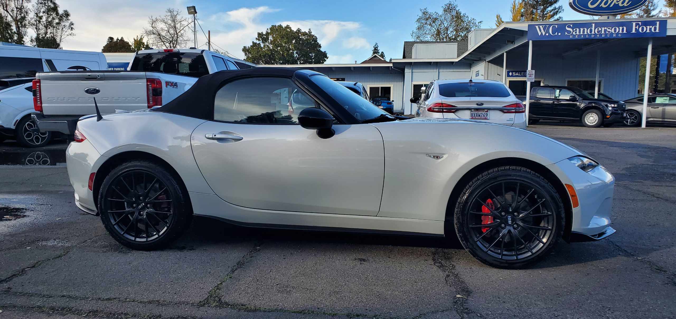 2016 Mazda MX-5 Miata Miata photo 3