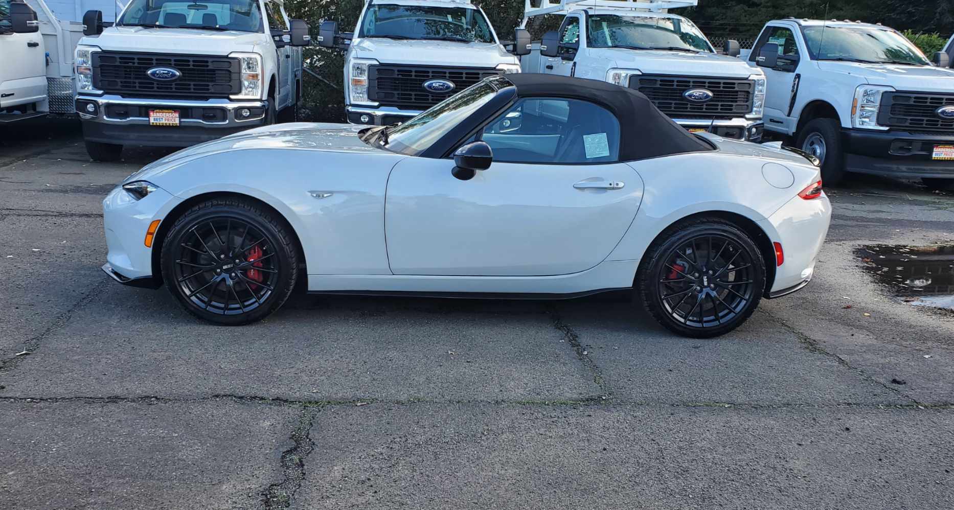 2016 Mazda MX-5 Miata Miata photo 4