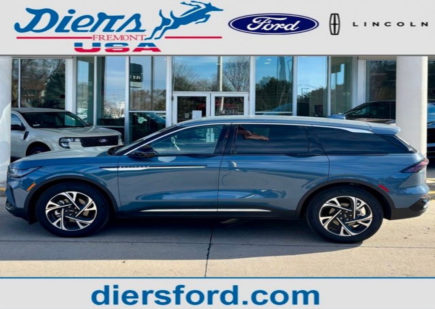 2025 Lincoln Nautilus Premiere's photo