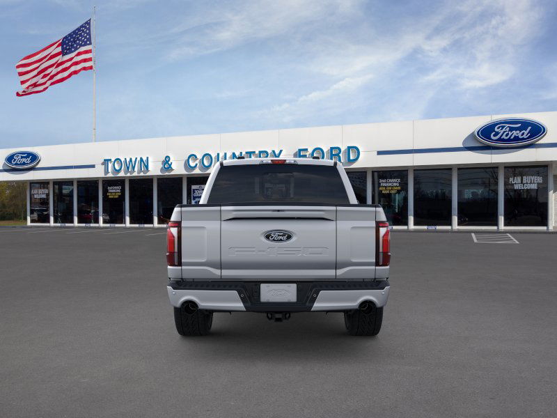 2025 Ford F-150 Lariat photo 3