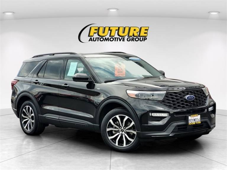 2022 Ford Explorer ST-Line