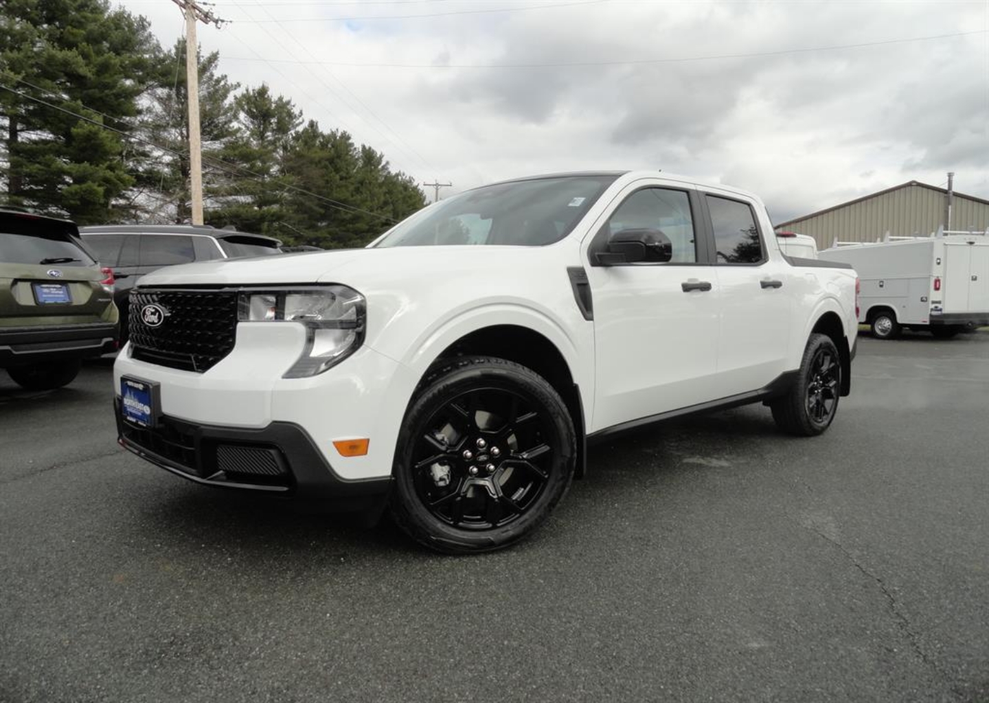 2025 Ford Maverick XLT's photo