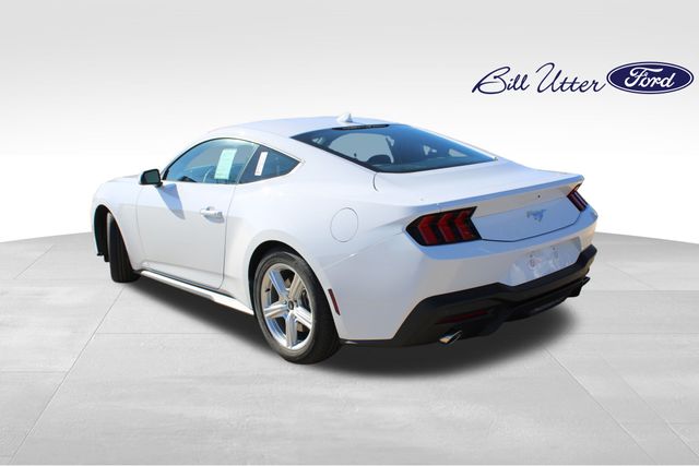 2026 Ford Mustang photo 4